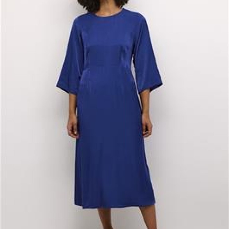 KAmemba dress